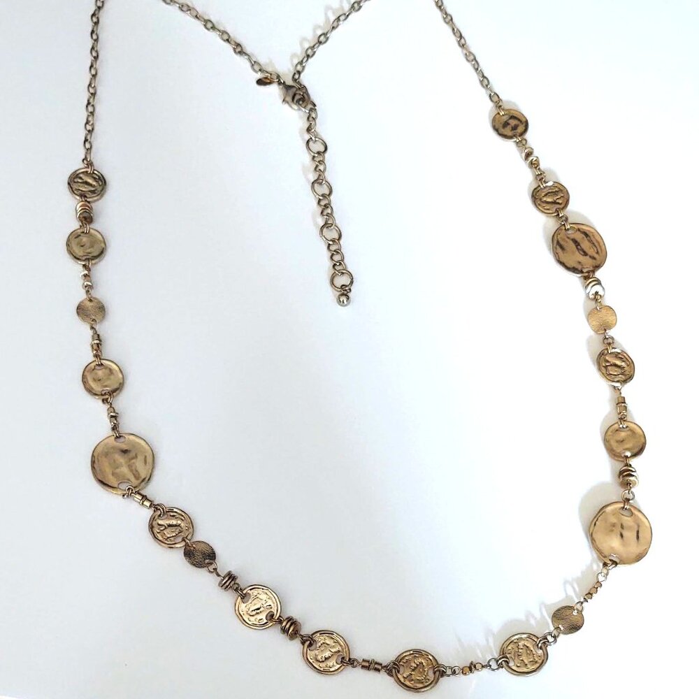 Long gold tone disk single strand necklace - Picture 11 of 12